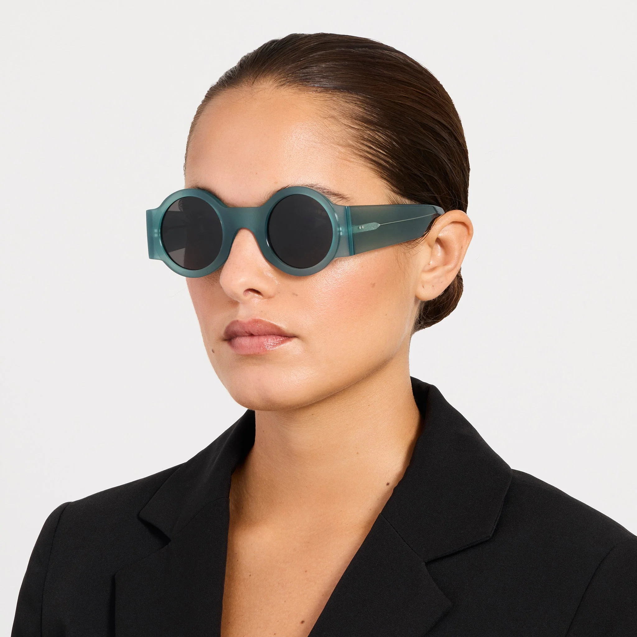 Roud Sunglasses in Teal - Image 6