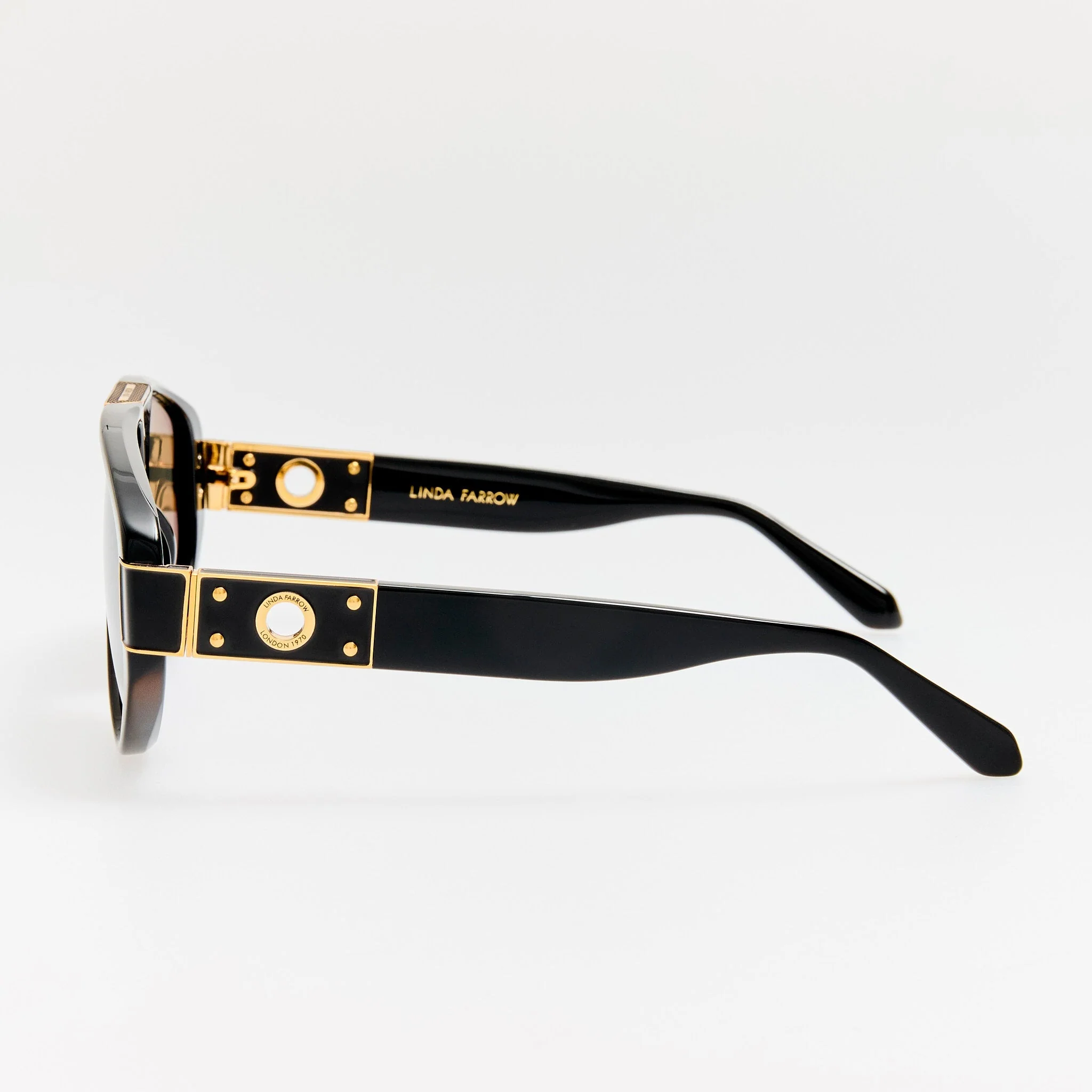 Rowan Sunglasses in Black - Image 5