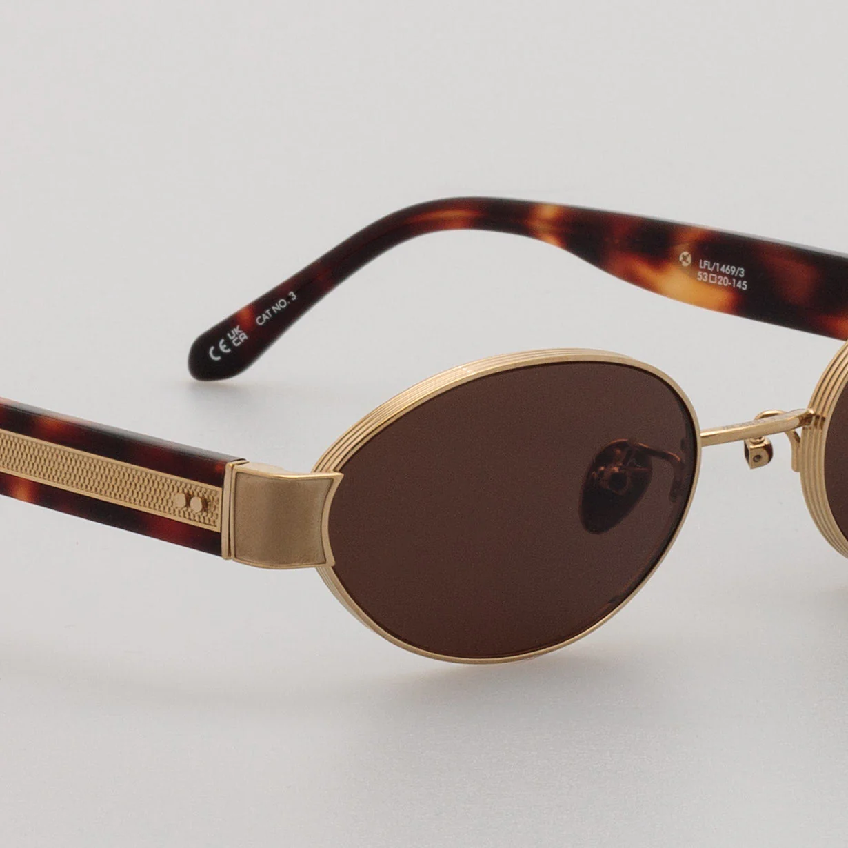 Sadie Sunglasses in 22K Gold & Tortoiseshell - Image 5