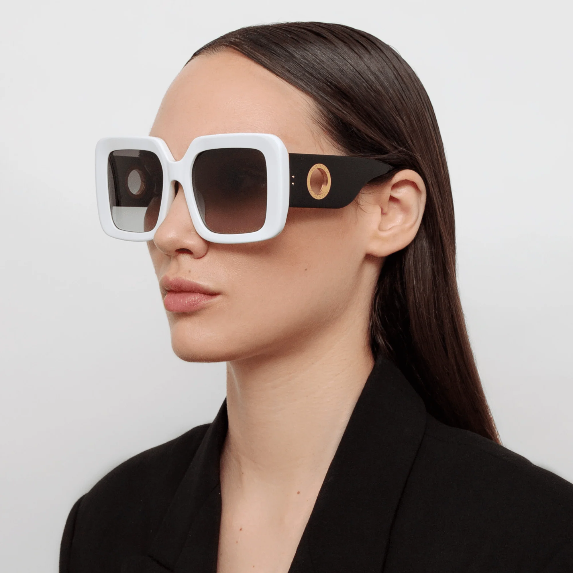 Shelly Oversize Sunglasses in White - Image 3