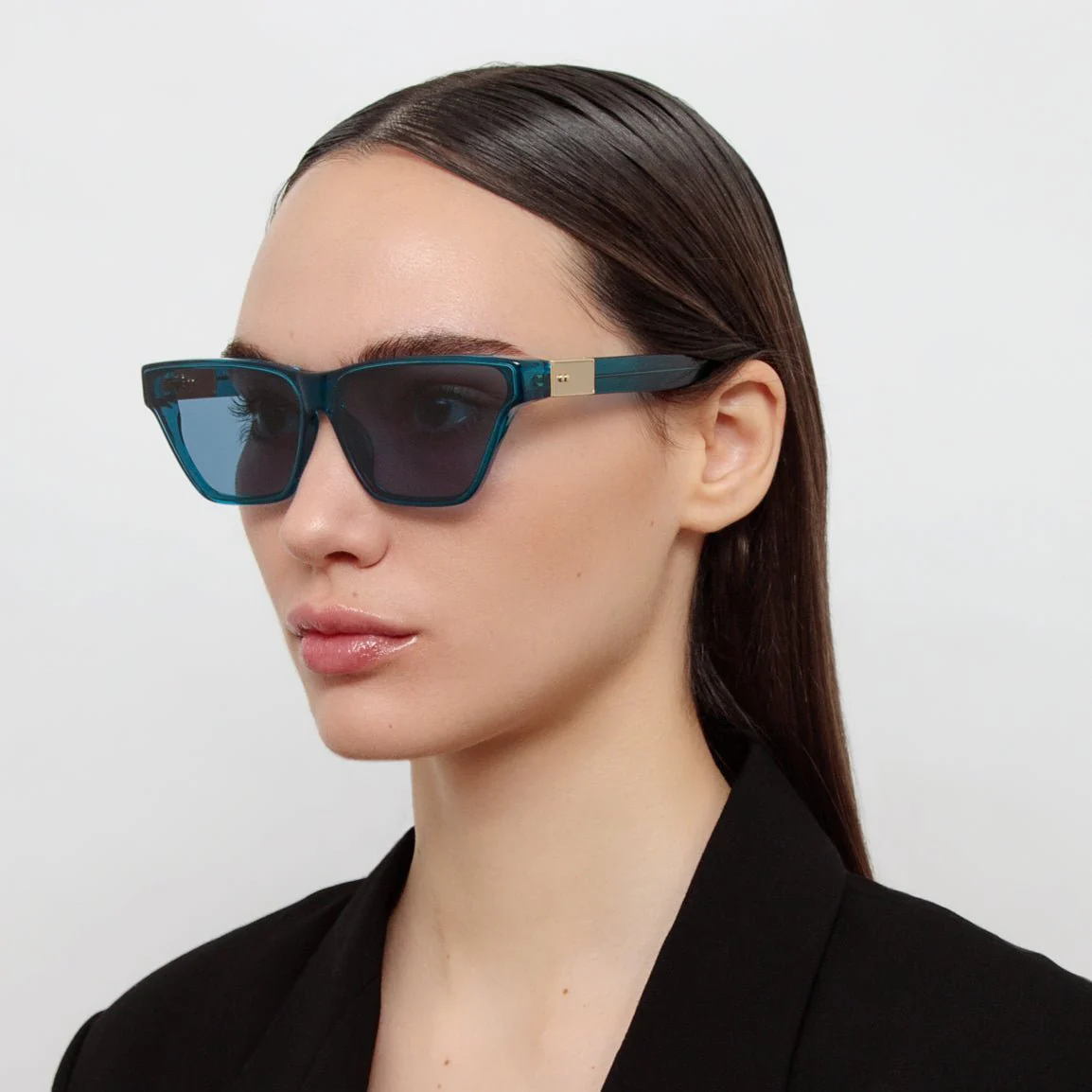 Skyler Cat-Eye Sunglasses in Aqua - Image 3