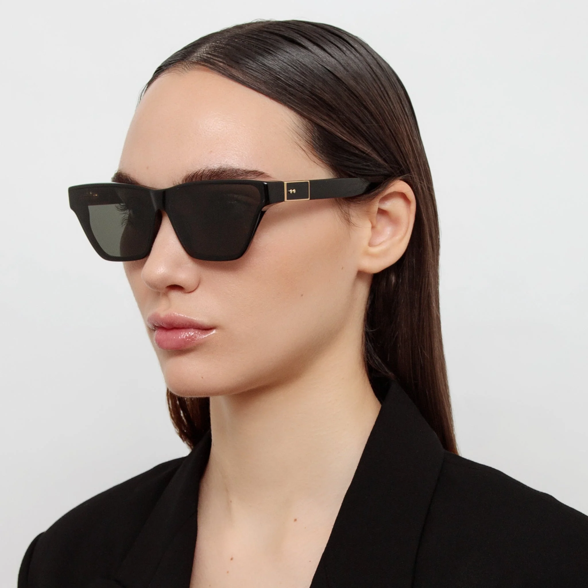 Skyler Cat-Eye Sunglasses in Black - Image 3