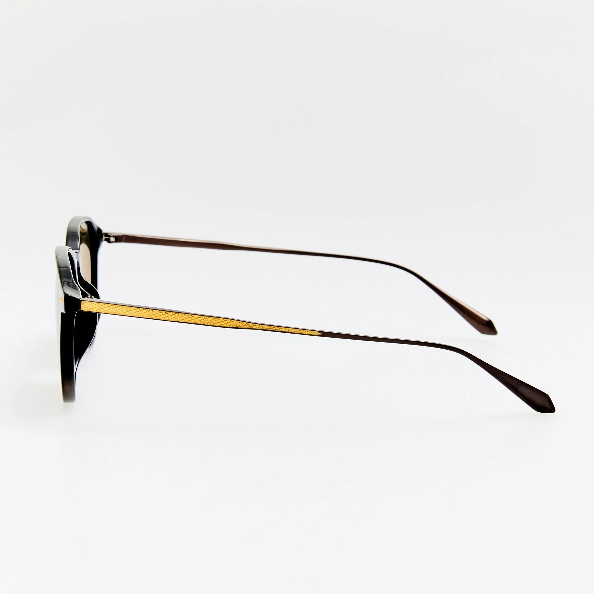 Stanley Sunglasses in Black - Image 5