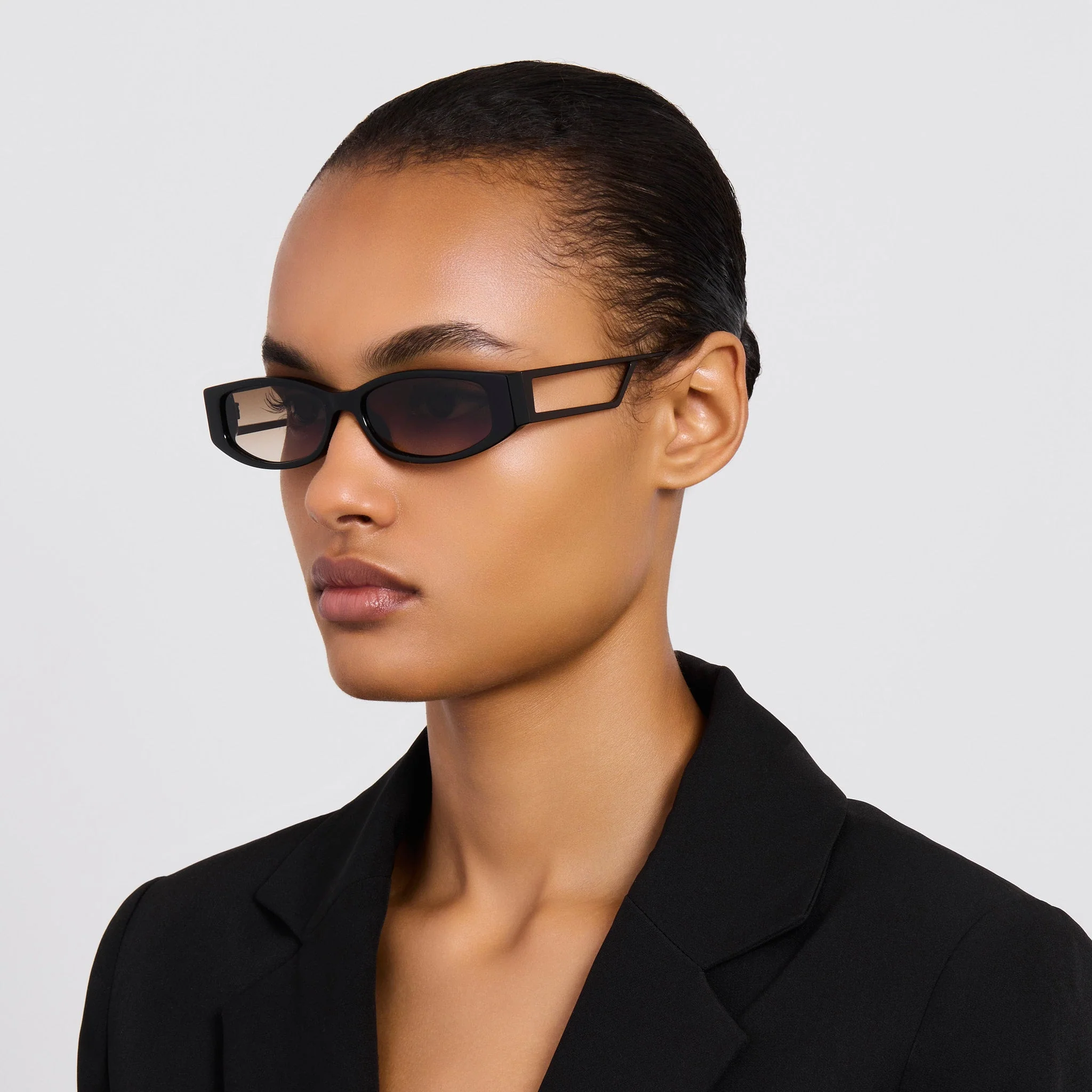 Susie Vista Temple Sunglasses in Black and Mocha Lens - Image 3