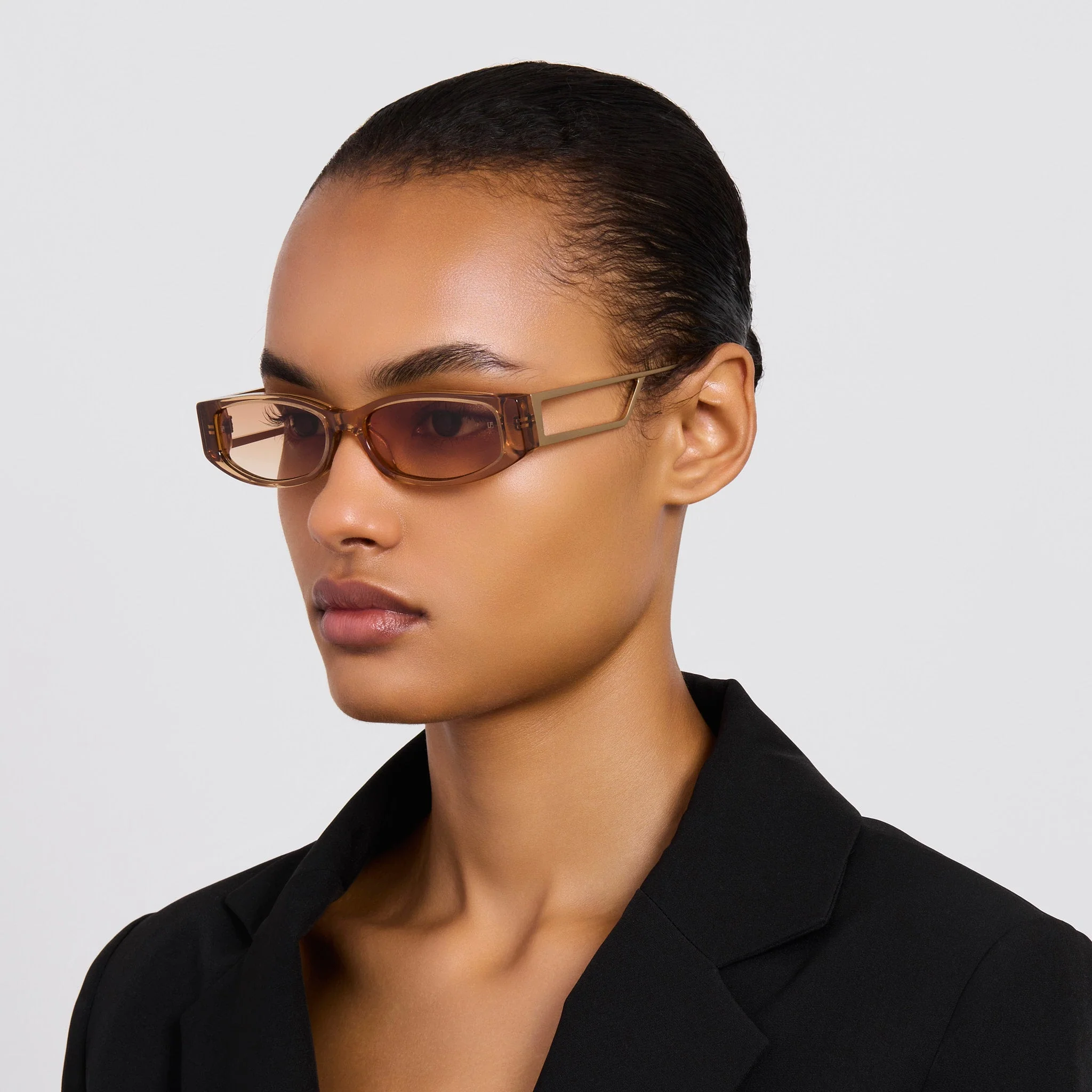 Susie Vista Temple Sunglasses in Honey - Image 3