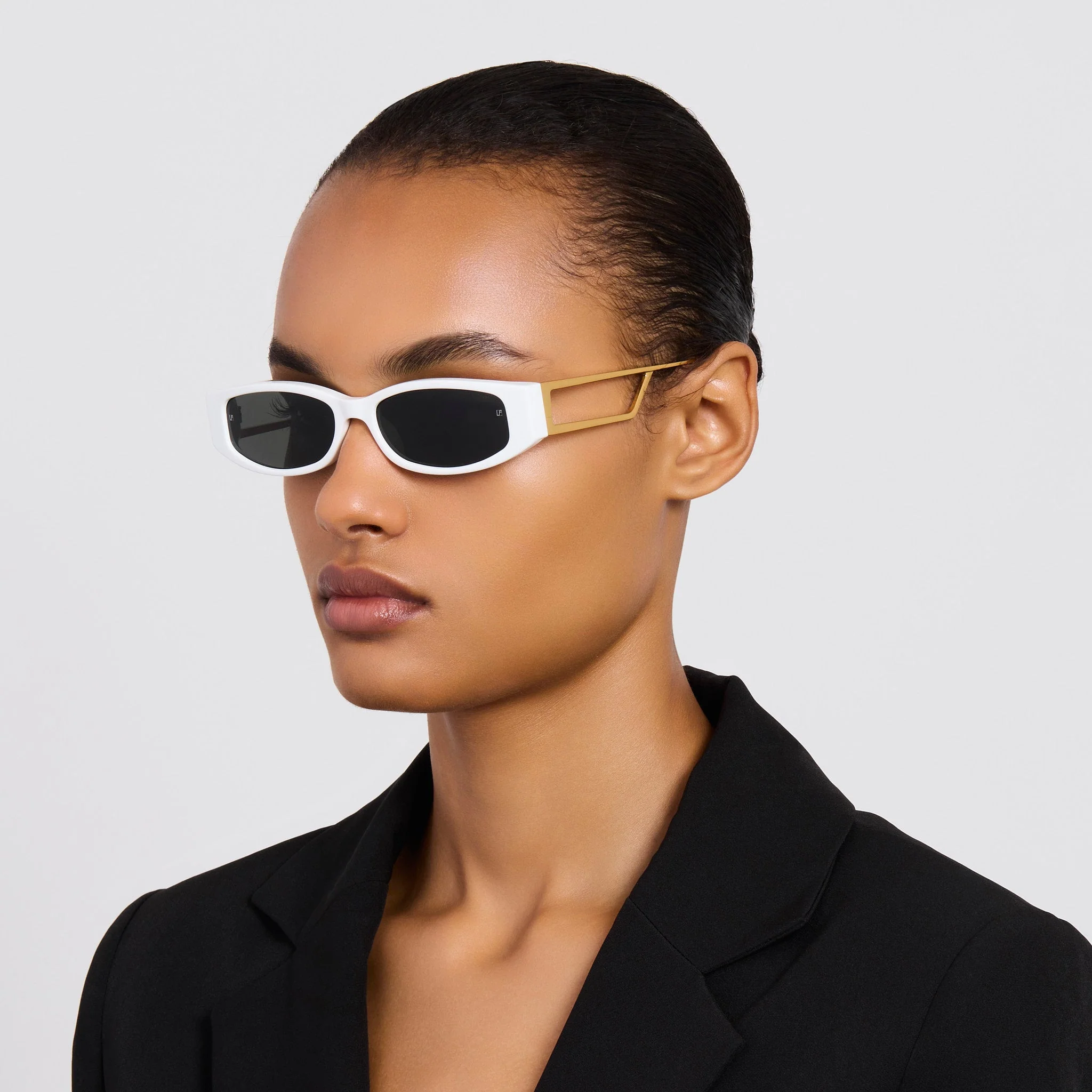 Susie Vista Temple Sunglasses in White - Image 3