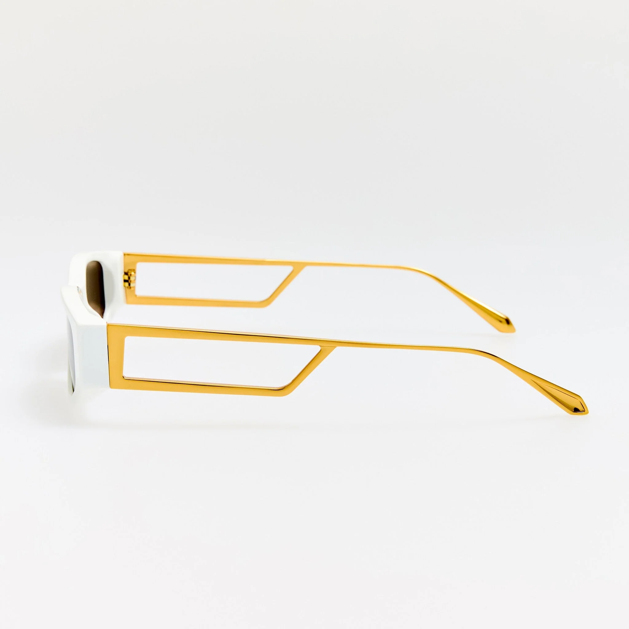 Susie Vista Temple Sunglasses in White - Image 5