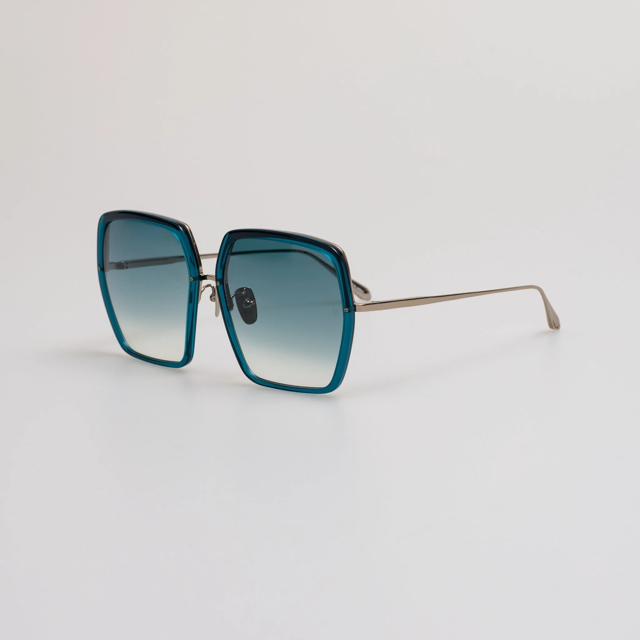 Syan Oversize Sunglasses in Aqua - Image 2