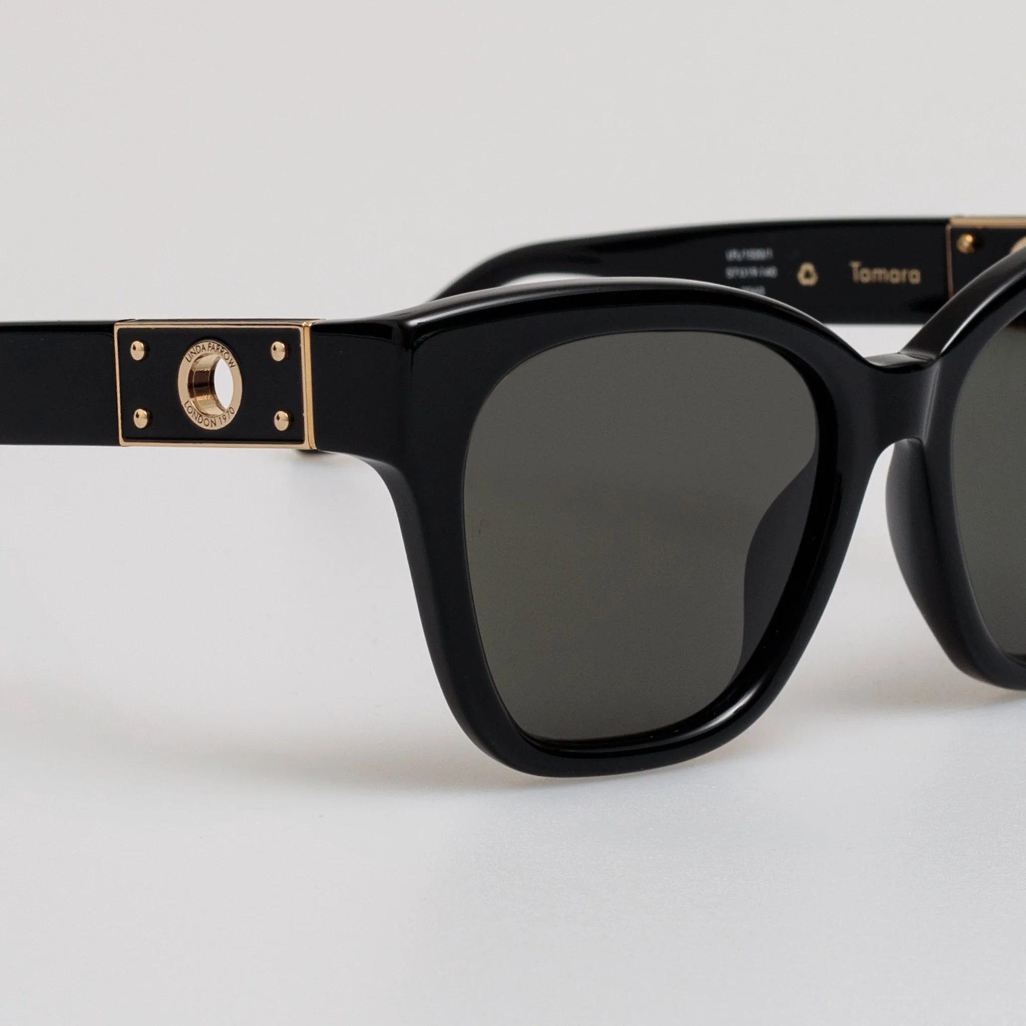 Tamara Cat Eye Sunglasses in Black - Image 4