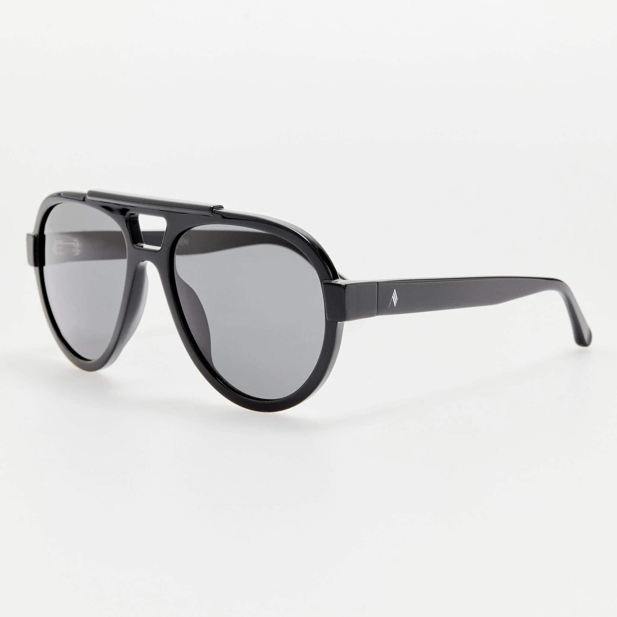 Jurgen Aviator Sunglasses in Black - Image 2