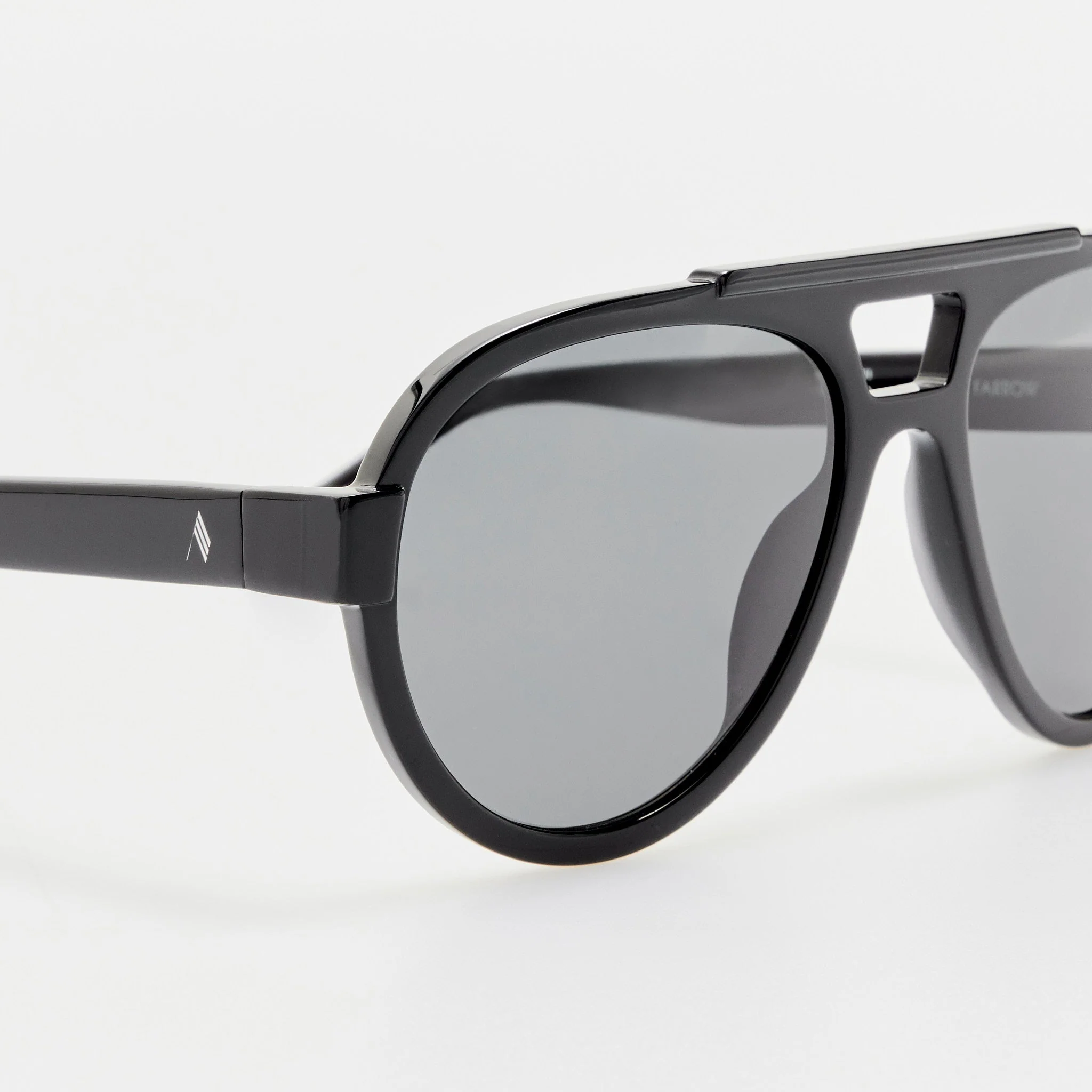 Jurgen Aviator Sunglasses in Black - Image 5