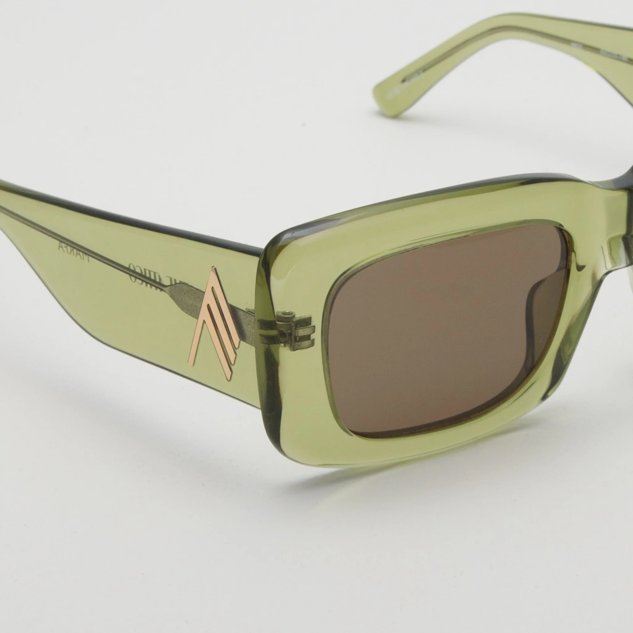 Marfa Rectangular Sunglasses in Green - Image 3