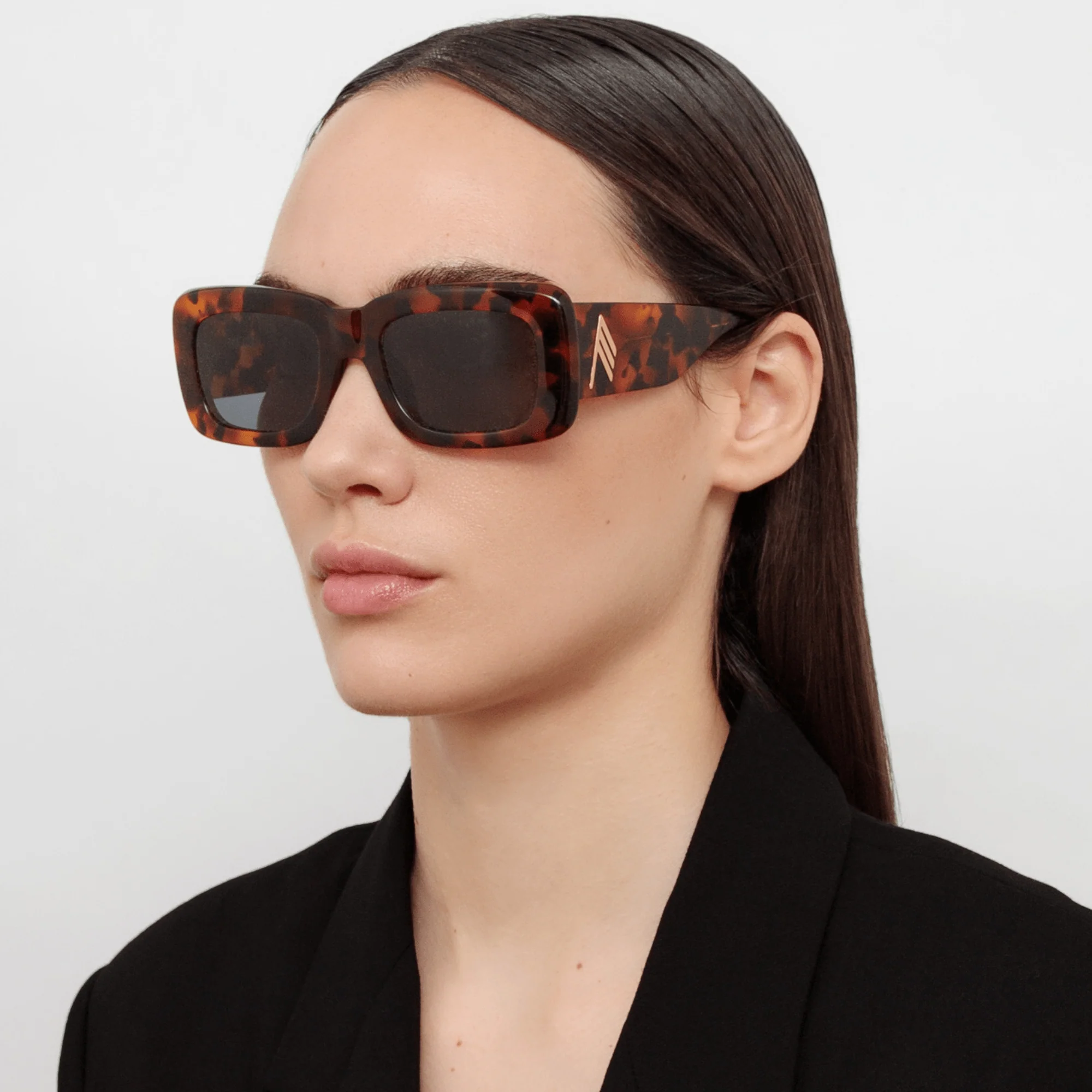 Marfa Rectangular Sunglasses in Tortoiseshell and Blue Lenses - Image 3
