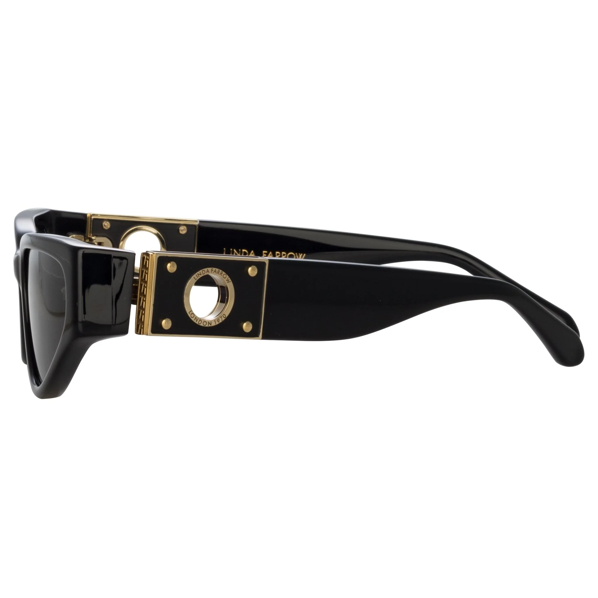 Tomie Sunglasses in Black - Image 4