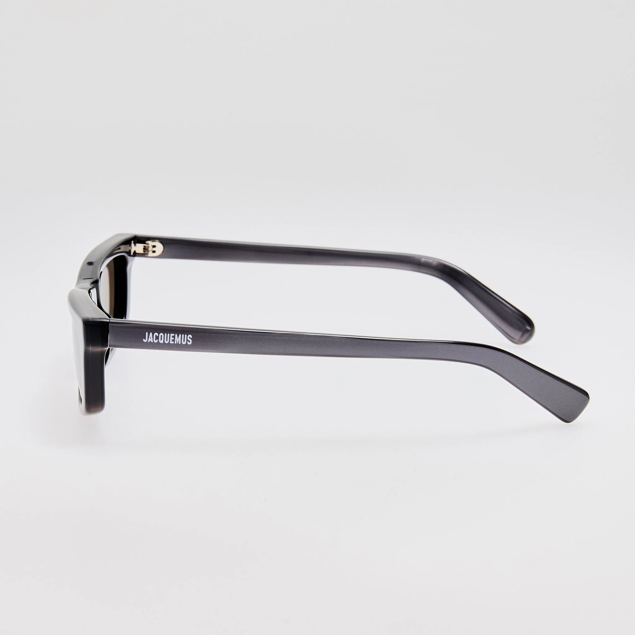 Trapezi Sunglasses in Metallic Gunmetal - Image 6