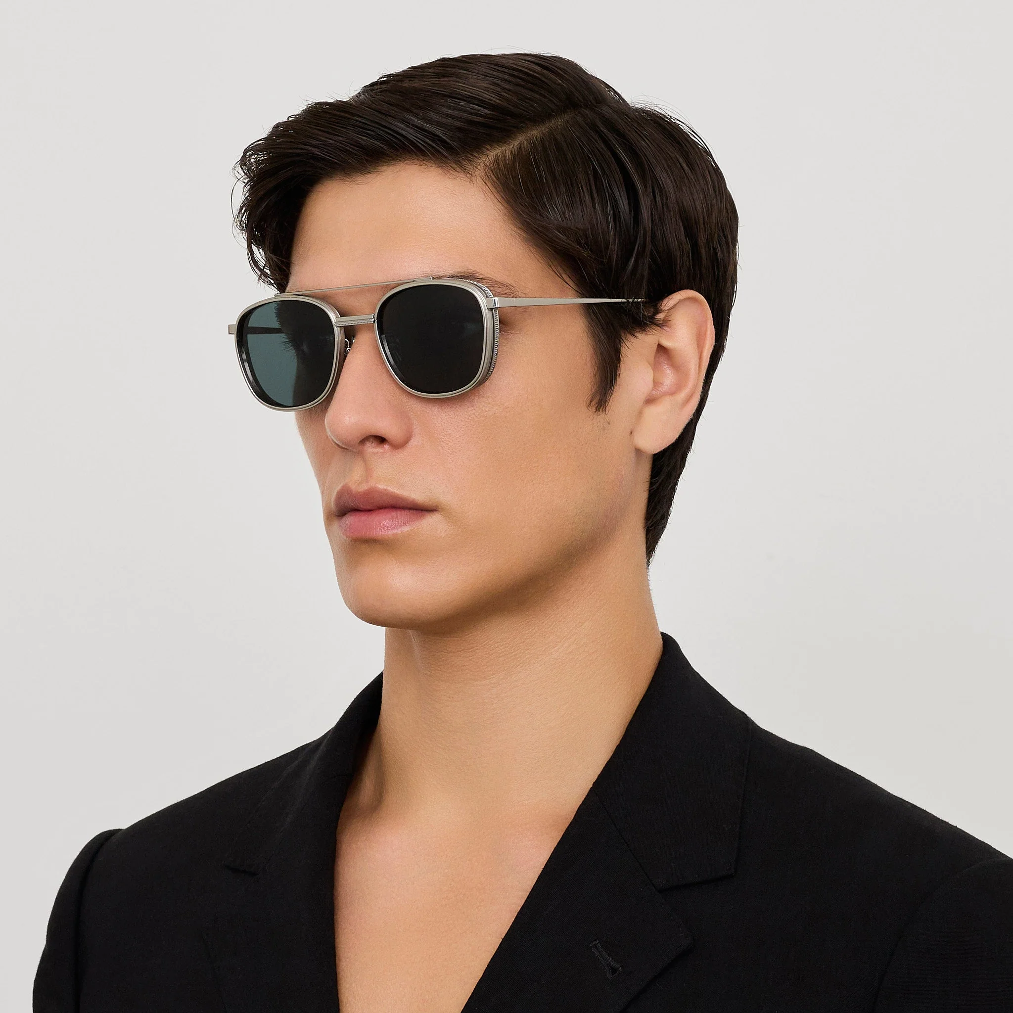 Varo Sunglasses in 22K White Gold and Green - Image 3