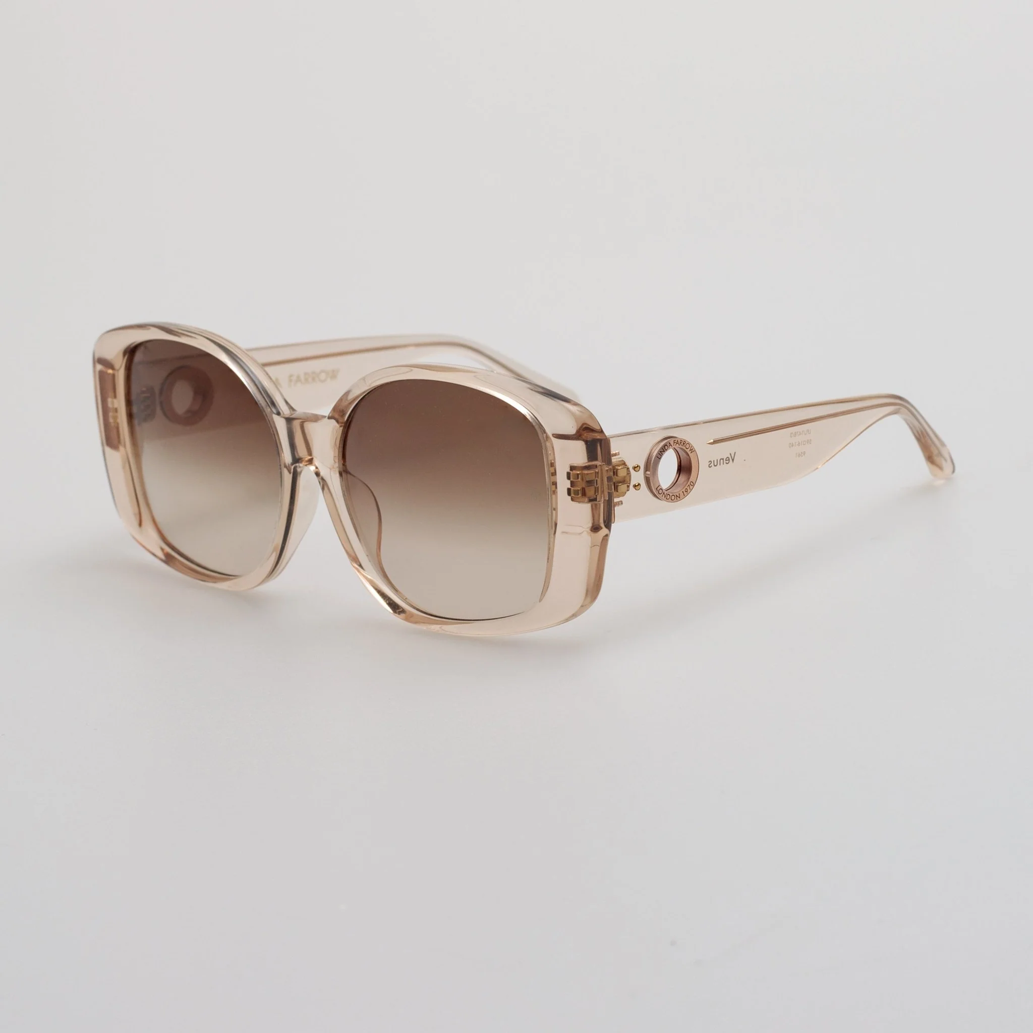 Venus Oversized Sunglasses in Ash - Image 2