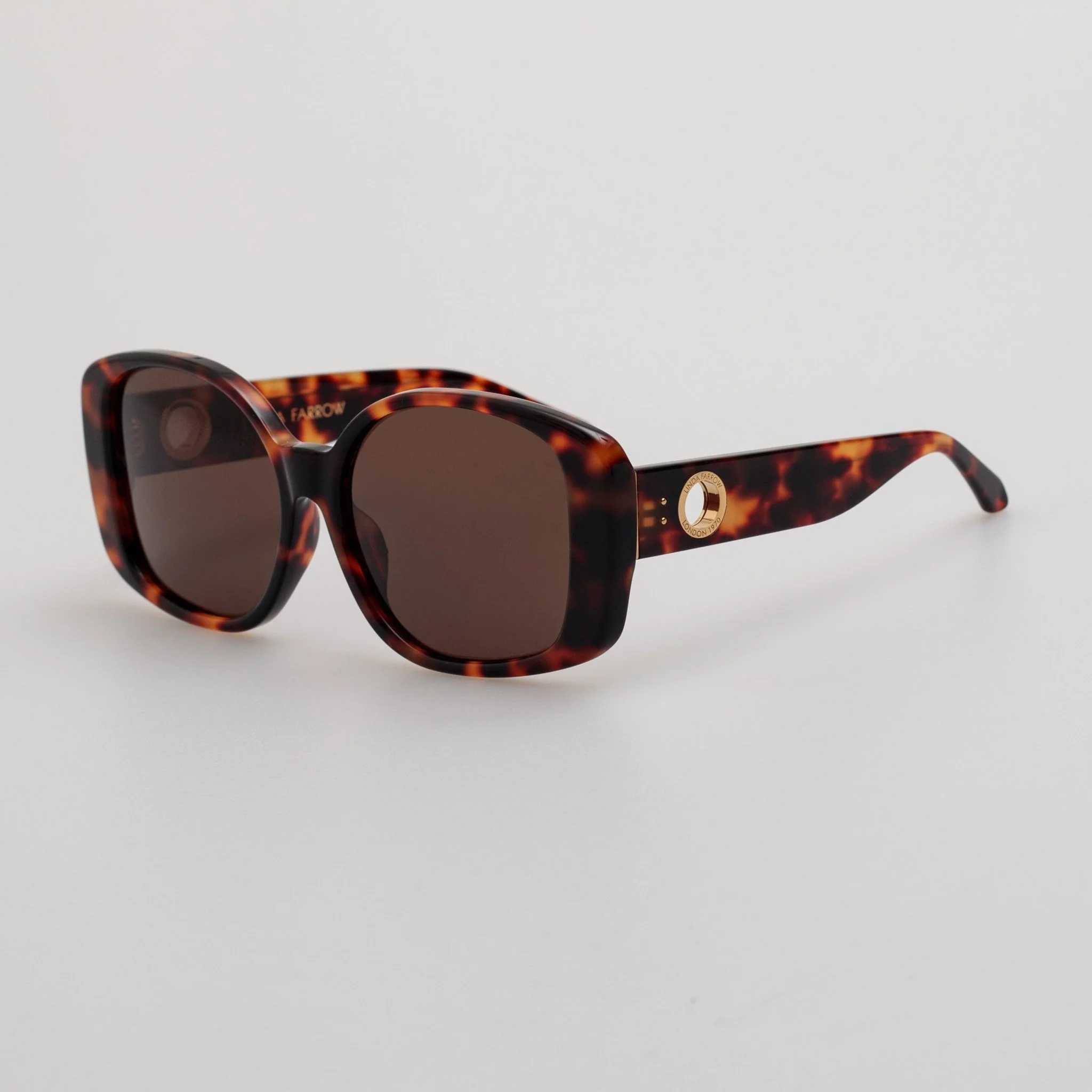 Venus Oversized Sunglasses in Tortoiseshell - Image 2
